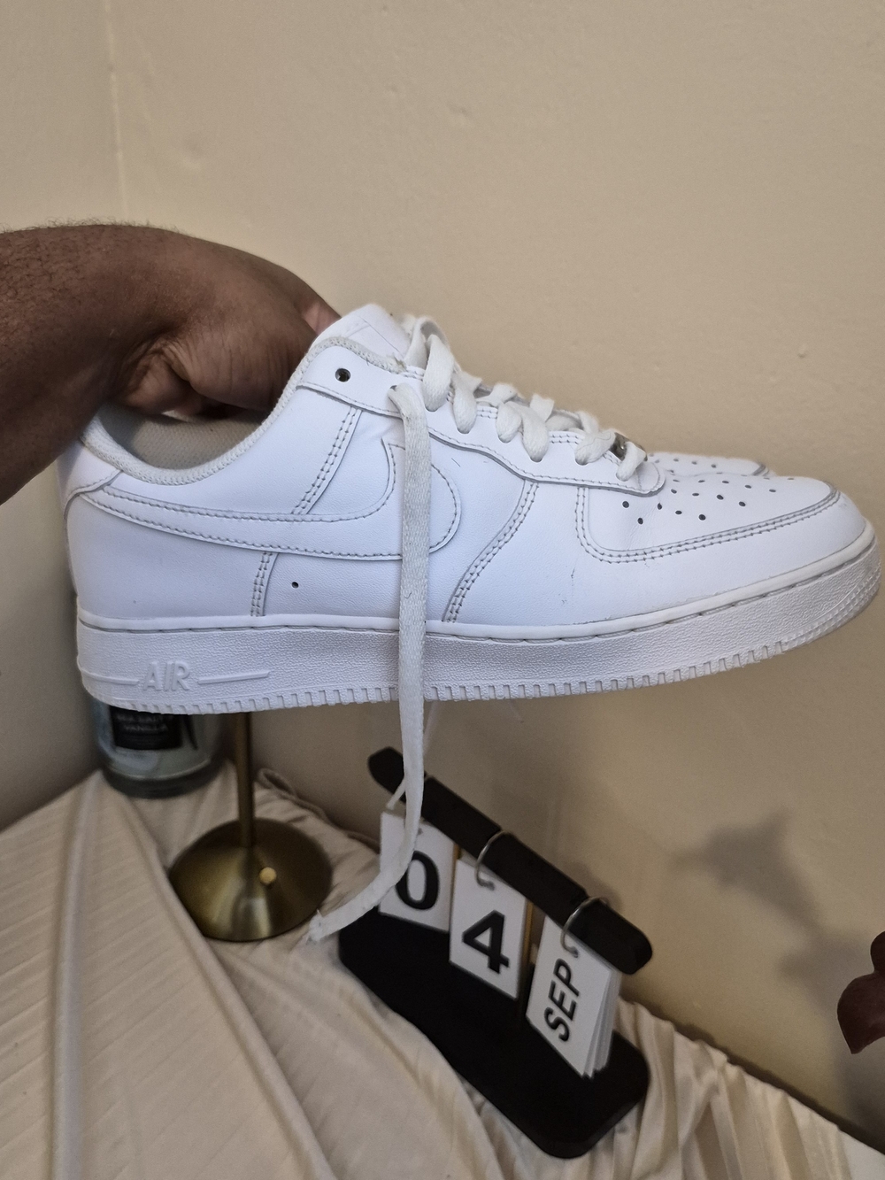 Nike All-White Low Top Sneakers - Picture 4 of 10
